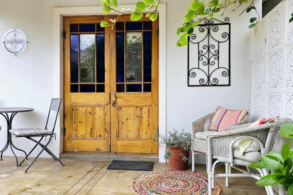 Grey Rabbit Cottage Montagu Bagian luar foto